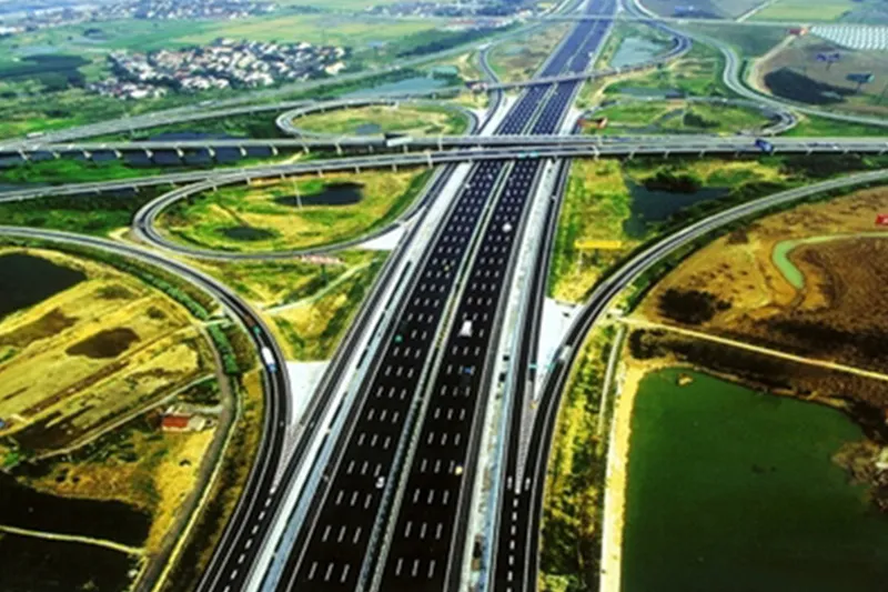 Puentes y túneles