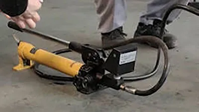 Prueba de extracción de anclaje químico